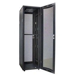 32U Stand - Alone Data/Server Cabinet 600 x 600